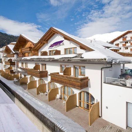 Hotel Amadeus Micheluzzi Серфаус Экстерьер фото