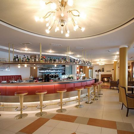 Hotel Amadeus Micheluzzi Серфаус Экстерьер фото