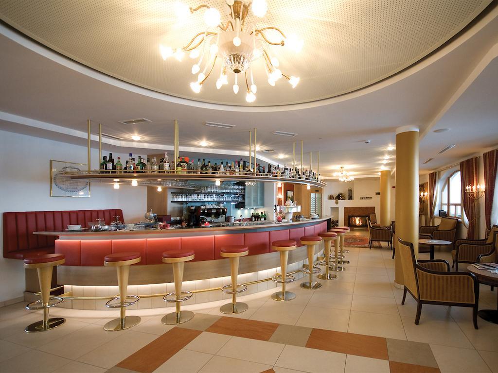 Hotel Amadeus Micheluzzi Серфаус Экстерьер фото